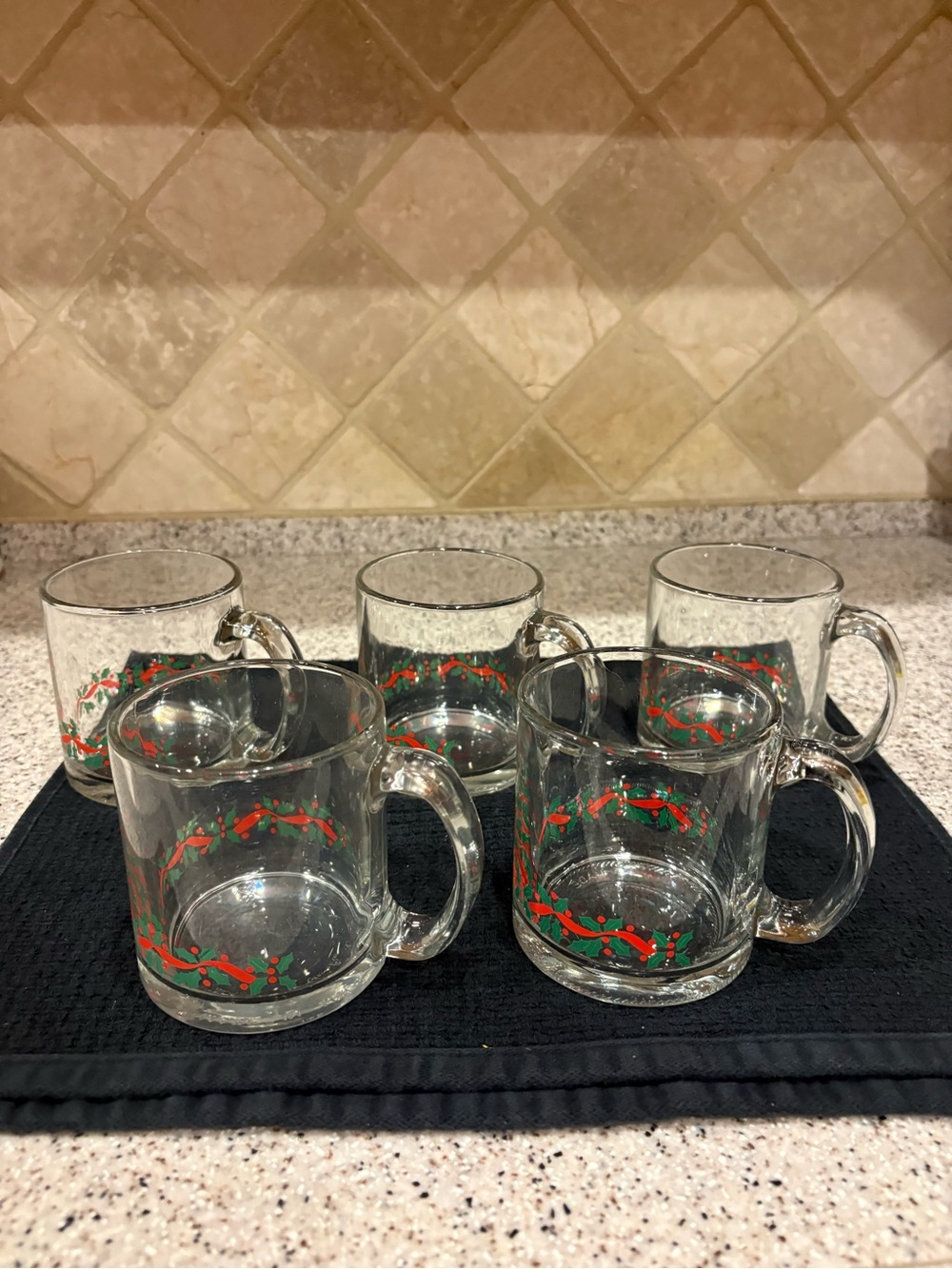 Set of 5 Vtg Libbey Christmas Holly Berry Clear Glass Mugs Made in USA